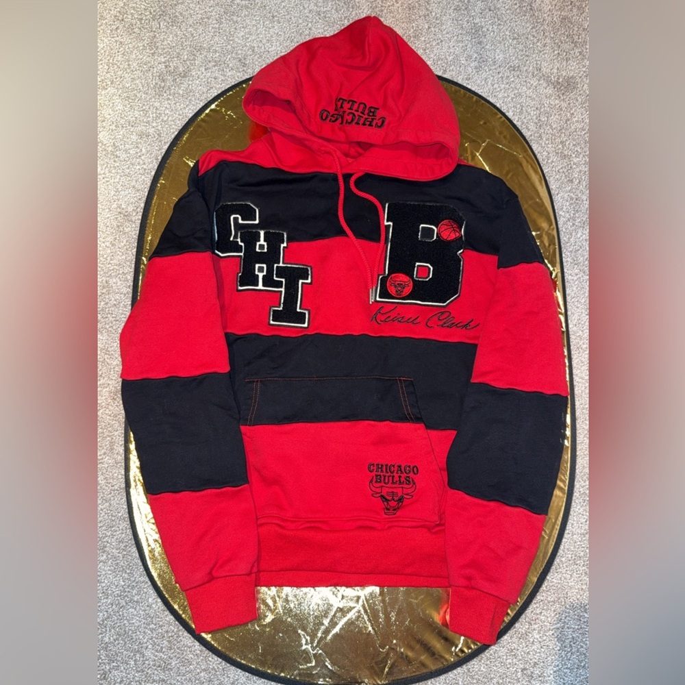 NBA x Keiser Clark Chicago Bulls No Caller ID Pullover Hoodie